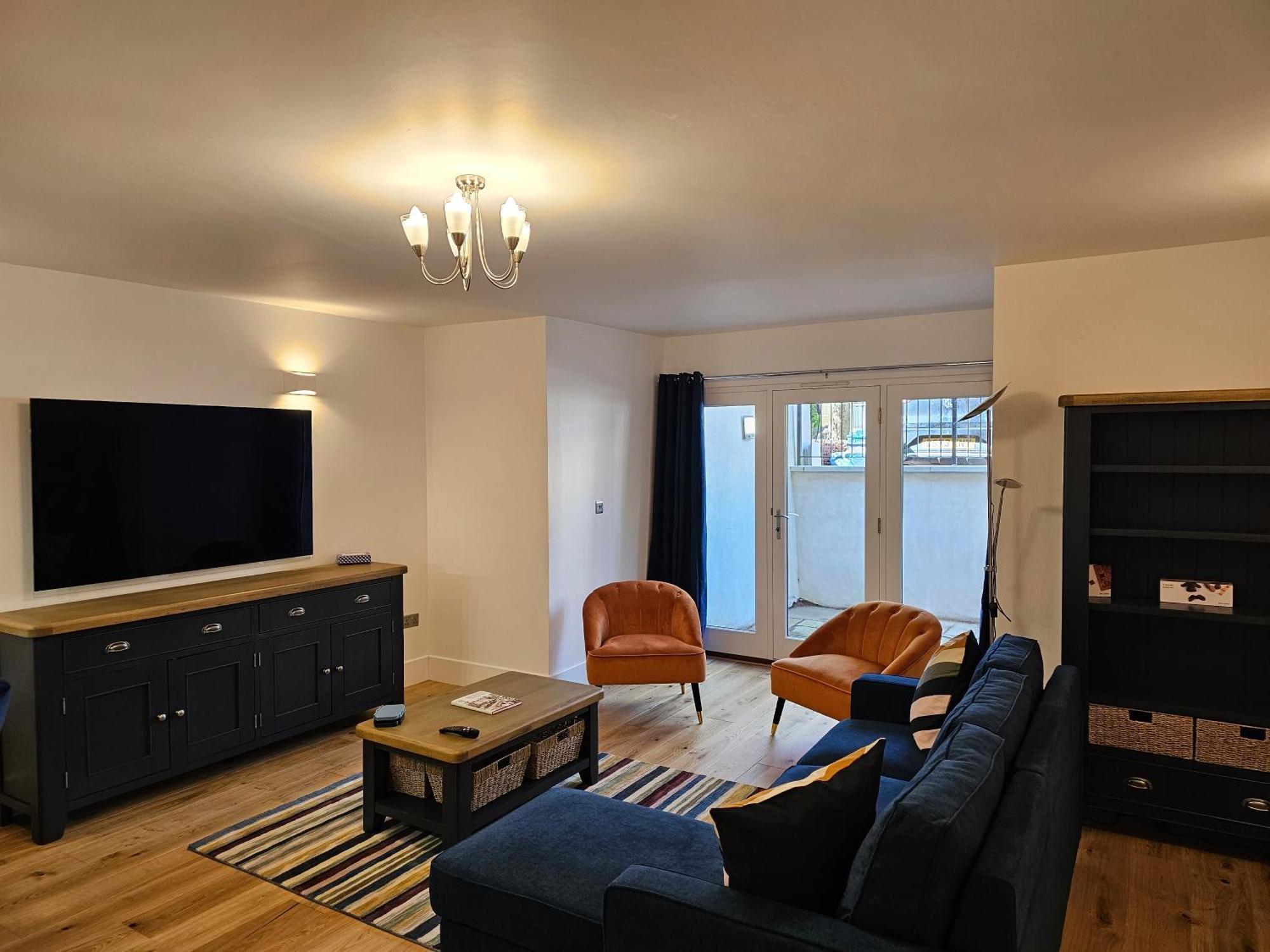 Spacious Modern 2-Bed Parking & Wi-Fi & 65"Oled Bristol Exteriér fotografie