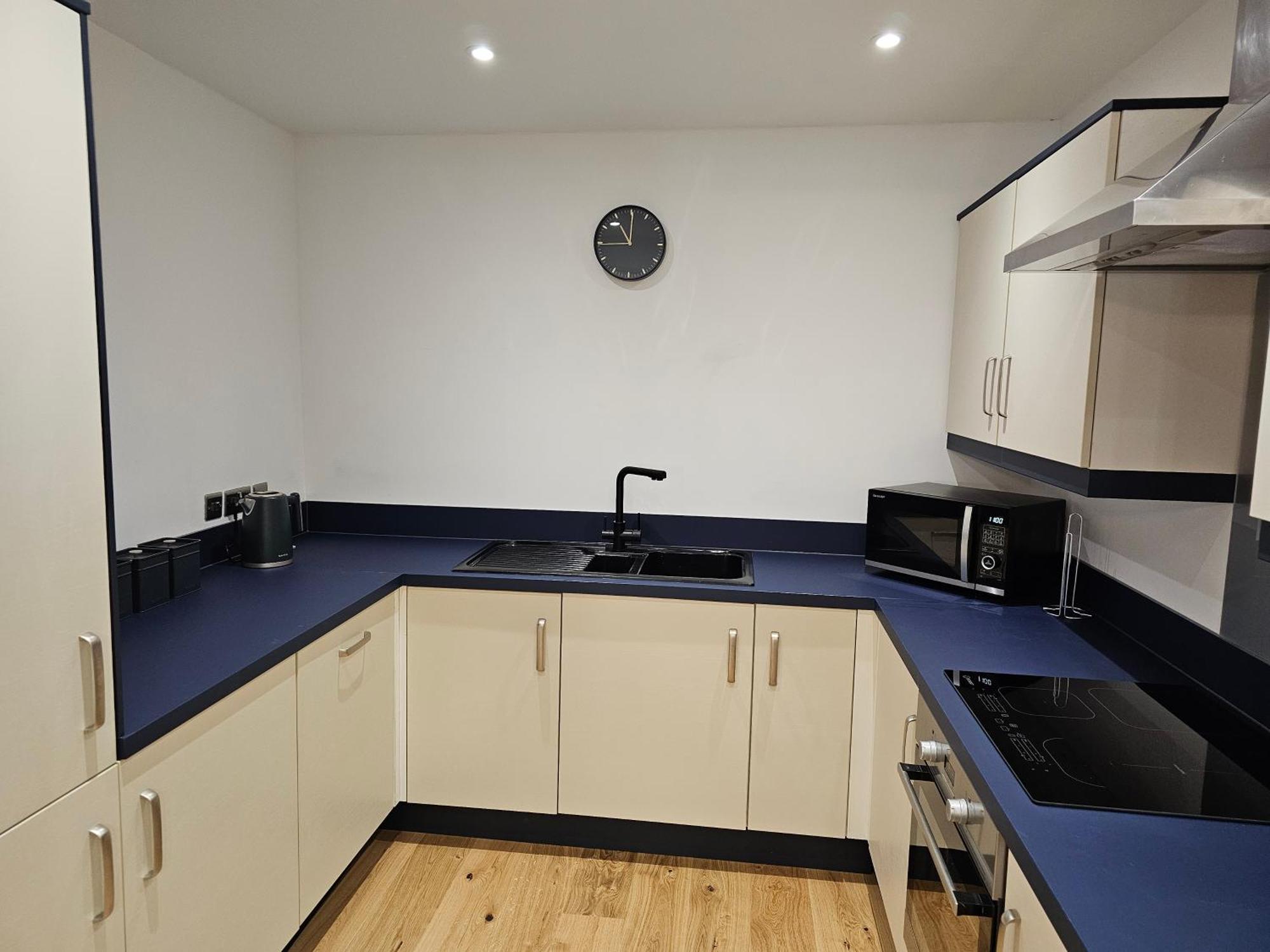 Spacious Modern 2-Bed Parking & Wi-Fi & 65"Oled Bristol Exteriér fotografie